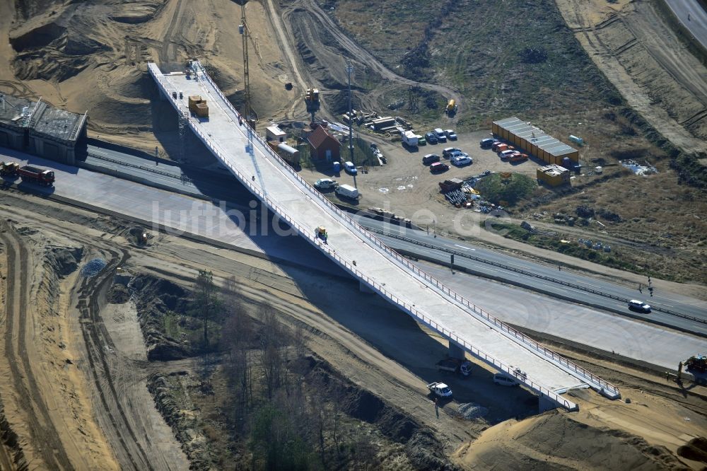 Groß Ziethen von oben - Baustelle zum Um- und Ausbau des Autobahndreieck AD Havelland im Bundesland Brandenburg