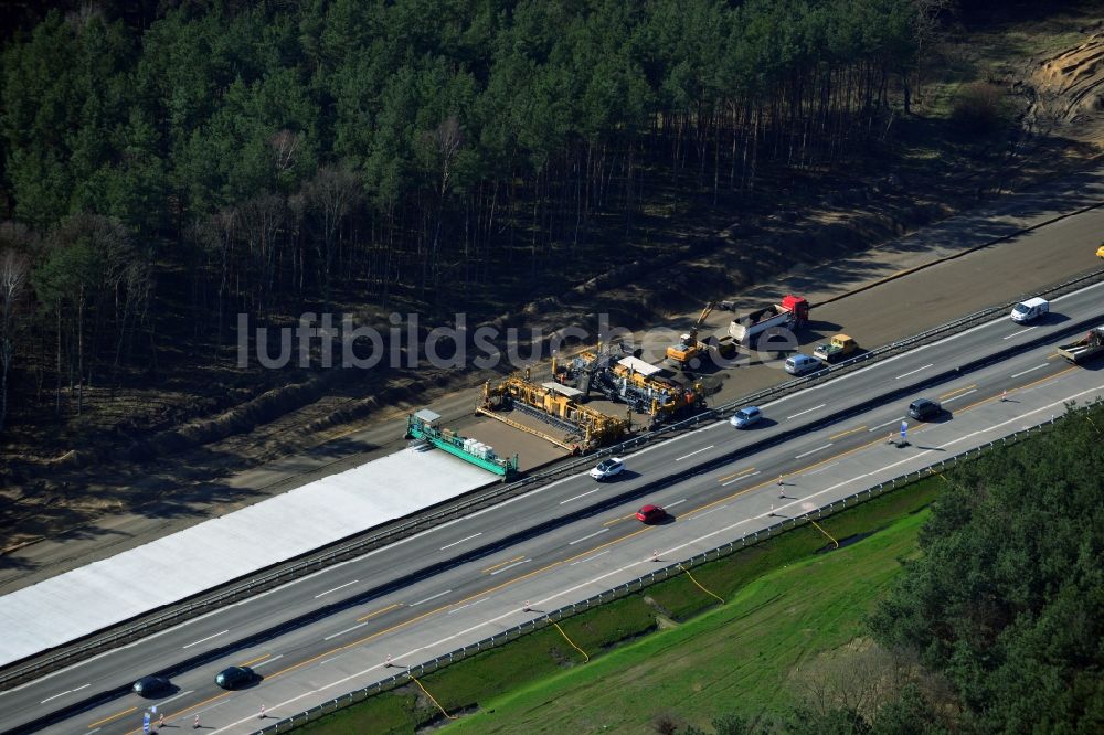 Luftbild Groß Ziethen - Baustelle zum Um- und Ausbau des Autobahndreieck AD Havelland im Bundesland Brandenburg