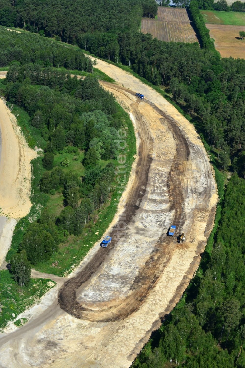 Luftbild Groß Ziethen - Baustelle zum Um- und Ausbau des Autobahndreieck AD Havelland im Bundesland Brandenburg