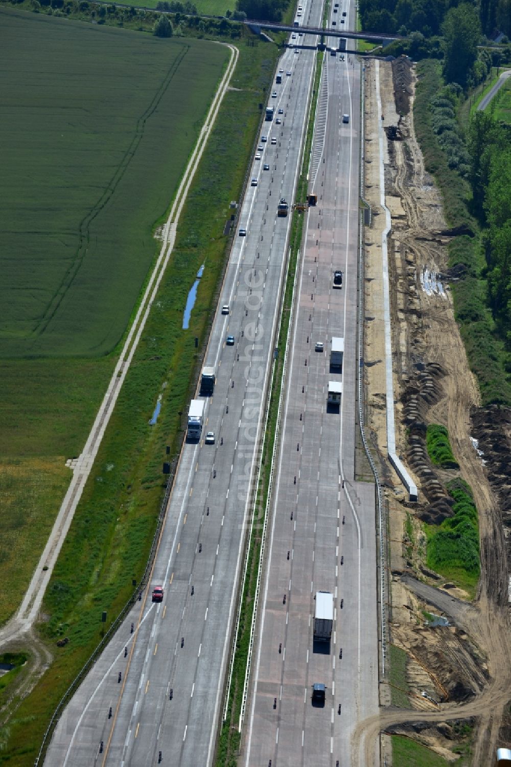 Groß Ziethen von oben - Baustelle zum Um- und Ausbau des Autobahndreieck AD Havelland im Bundesland Brandenburg