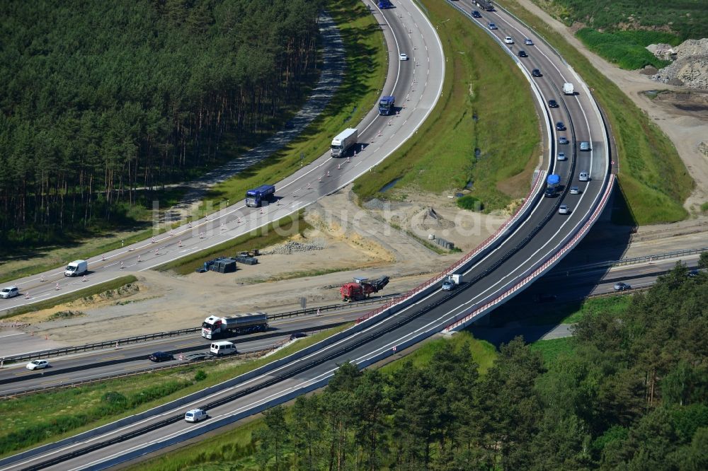 Groß Ziethen von oben - Baustelle zum Um- und Ausbau des Autobahndreieck AD Havelland im Bundesland Brandenburg