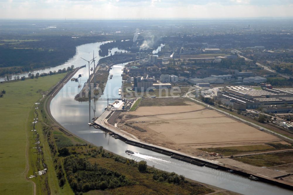 Luftaufnahme Magdeburg - Baustelle zum Ausbau des Binnenhafens