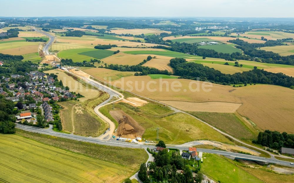 Heiligenhaus von oben - Baustelle zum Ausbau der Bundes- Autobahn BAB A44 bei Heiligenhaus im Bundesland Nordrhein-Westfalen NRW