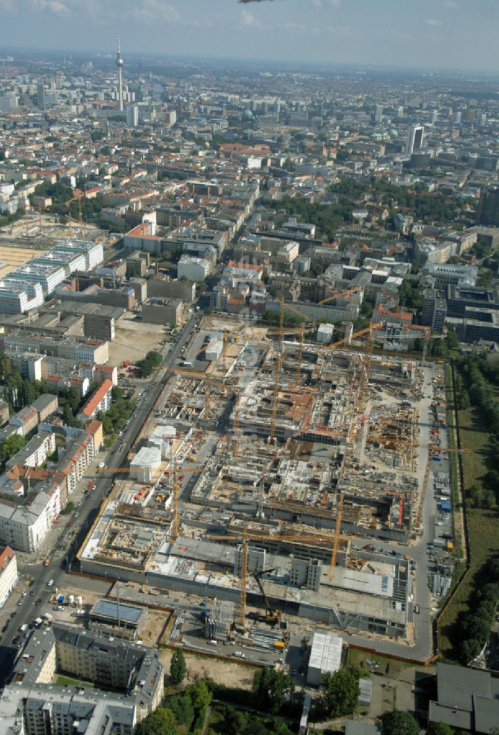 Berlin aus der Vogelperspektive: Baustelle zum BND Neubau im Bezirk Mitte