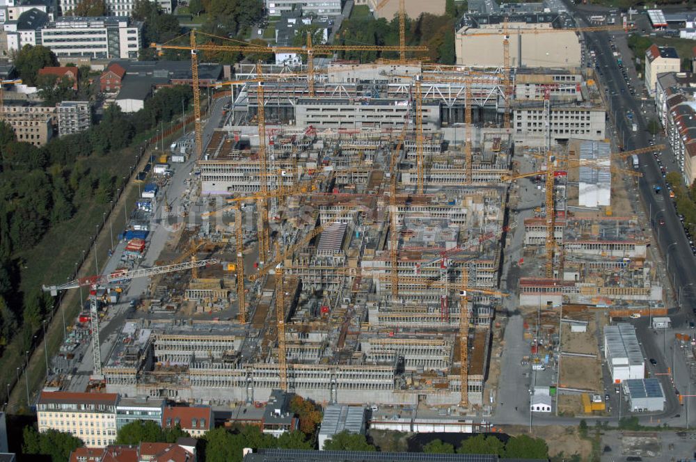 Luftaufnahme Berlin - Baustelle zum BND Neubau im Bezirk Mitte