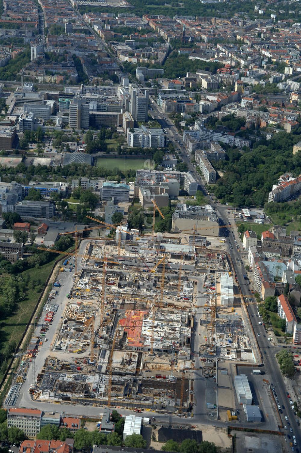 Berlin aus der Vogelperspektive: Baustelle zum BND Neubau im Bezirk Mitte