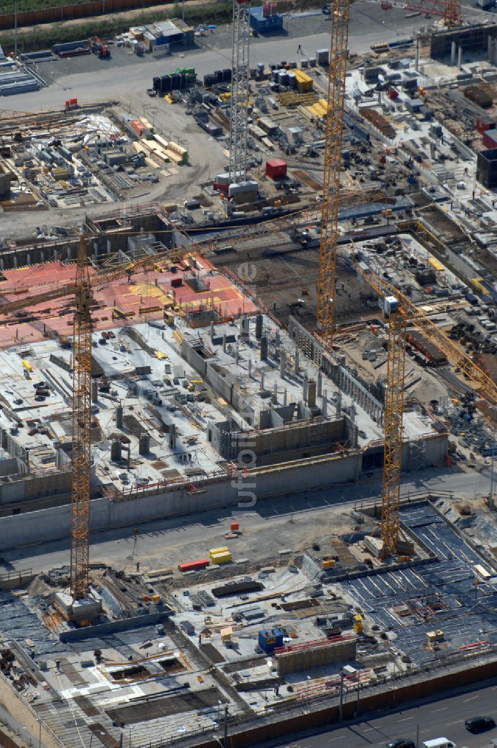 Berlin von oben - Baustelle zum BND Neubau im Bezirk Mitte