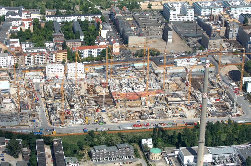 Luftaufnahme Berlin - Baustelle zum BND Neubau im Bezirk Mitte