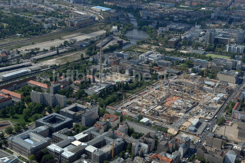 Luftbild Berlin - Baustelle zum BND Neubau im Bezirk Mitte