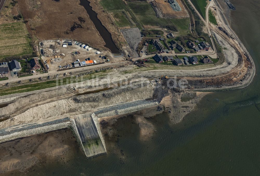 Dagebüll aus der Vogelperspektive: Baustelle zum Deich- Schutzstreifen Klimadeich am Dagebüller Koog in Dagebüll im Bundesland Schleswig-Holstein, Deutschland