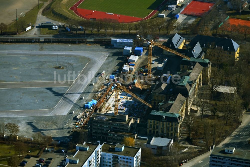 Bayreuth von oben - Baustelle zum Erweiterungsbau des Schulgebäudes Markgräfin-Wilhelmine-Gymnasium in Bayreuth im Bundesland Bayern, Deutschland