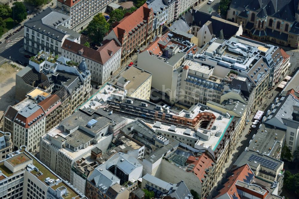 Leipzig aus der Vogelperspektive: Baustelle zum Hotel - Neubau der Motel One Gruppe im Areal an der Ritterstraße - Nikolaistraße im Zentrum von Lepzig in Sachsen