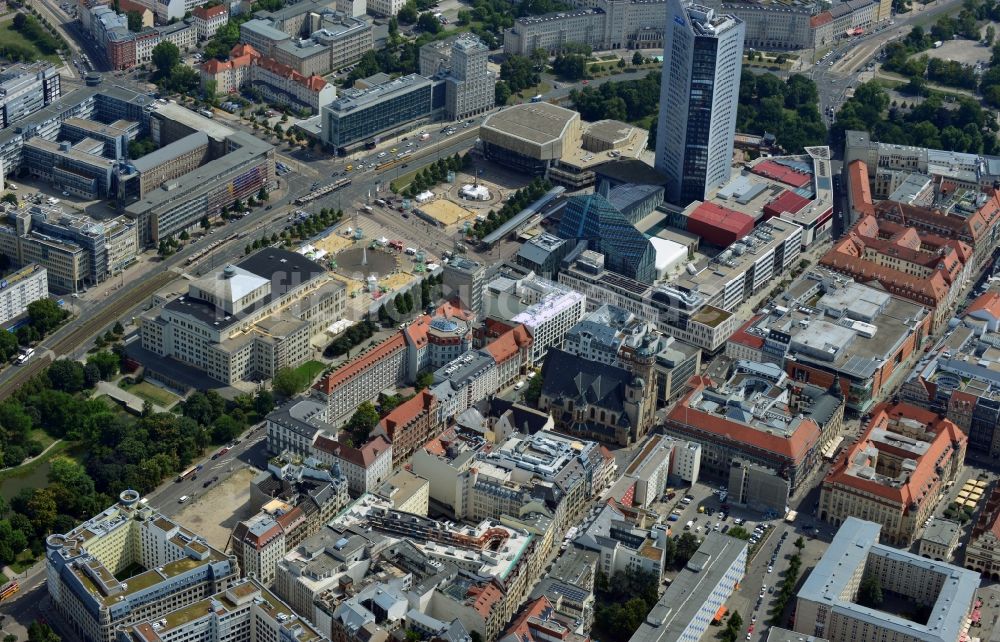 Luftbild Leipzig - Baustelle zum Hotel - Neubau der Motel One Gruppe im Areal an der Ritterstraße - Nikolaistraße im Zentrum von Lepzig in Sachsen