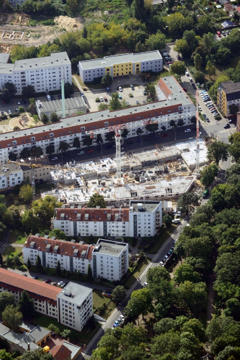 Luftbild Berlin Köpenick - Baustelle zum KÖWOGE- Wohnungsneubau an der Glienicker Ecke Adlershofer Straße in Köpenick in Berlin