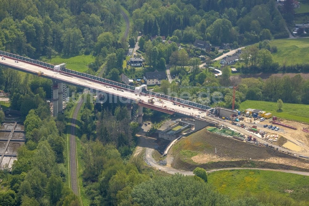 Luftbild Heiligenhaus - Baustelle zum Neubau der Angerbachtalbrücke der BAB A44 in Hofermühle im Bundesland Nordrhein-Westfalen, Deutschland