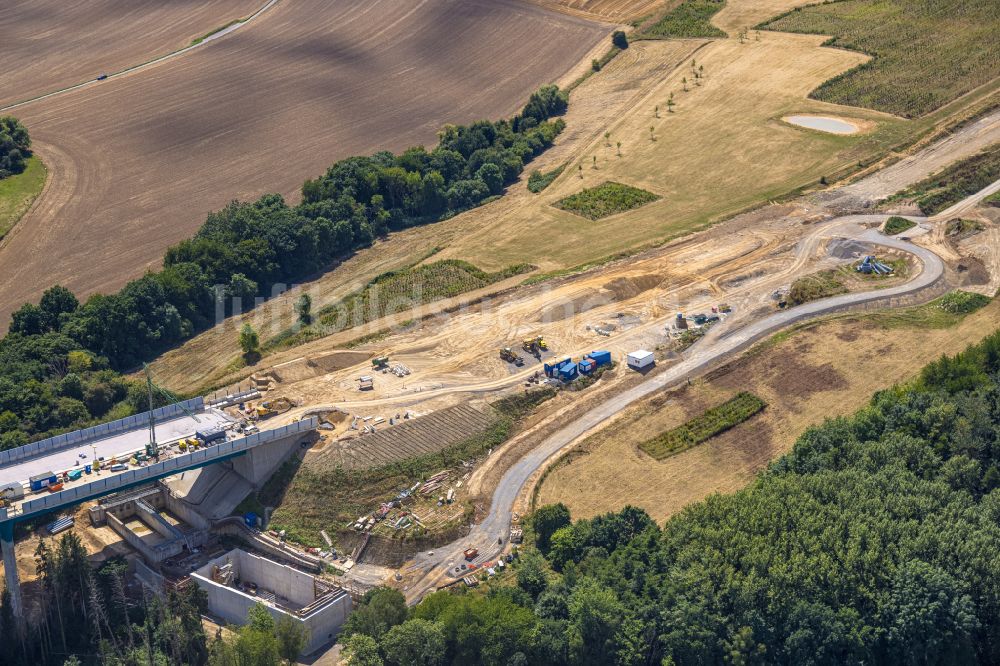 Heiligenhaus von oben - Baustelle zum Neubau der Angerbachtalbrücke der BAB A44 in Hofermühle im Bundesland Nordrhein-Westfalen, Deutschland