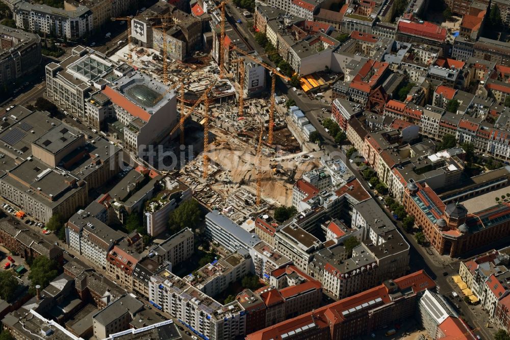 Luftaufnahme Berlin - Baustelle zum Neubau auf dem Areal am Tacheles an der Oranienburger Straße im Ortsteil Mitte in Berlin, Deutschland