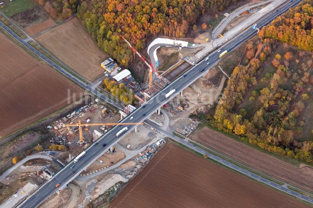 Schraudenbach von oben - Baustelle zum Neubau der Autobahn-Brücke der A7 in Schraudenbach im Bundesland Bayern, Deutschland