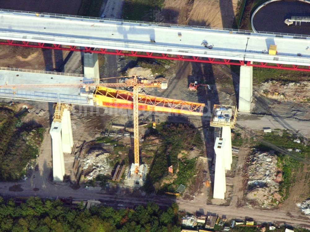 Luftbild Rödental - Baustelle zum Neubau des Autobahn- Brückenbauwerk der Itztalbrücke in Rödental im Bundesland Bayern, Deutschland