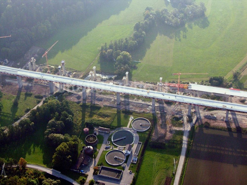 Rödental von oben - Baustelle zum Neubau des Autobahn- Brückenbauwerk der Itztalbrücke in Rödental im Bundesland Bayern, Deutschland