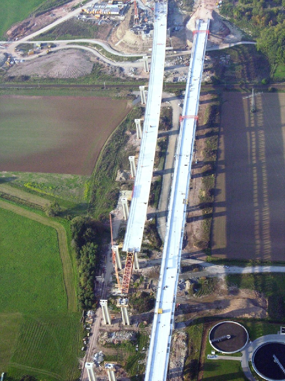 Luftbild Rödental - Baustelle zum Neubau des Autobahn- Brückenbauwerk der Itztalbrücke in Rödental im Bundesland Bayern, Deutschland