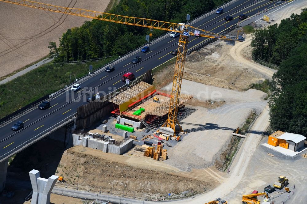 Rimpar aus der Vogelperspektive: Baustelle zum Neubau des Autobahn- Brückenbauwerk der Talbrücke Pleichach in Rimpar im Bundesland Bayern, Deutschland