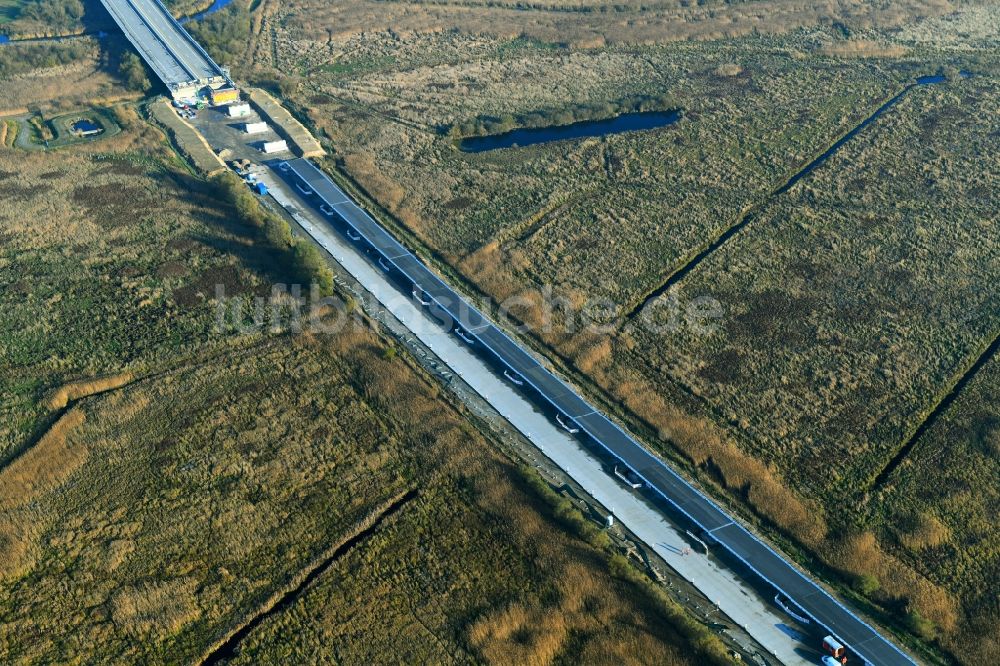 Tribsees von oben - Baustelle zum Neubau des Autobahn- Brückenbauwerk A20 in Tribsees im Bundesland Mecklenburg-Vorpommern, Deutschland