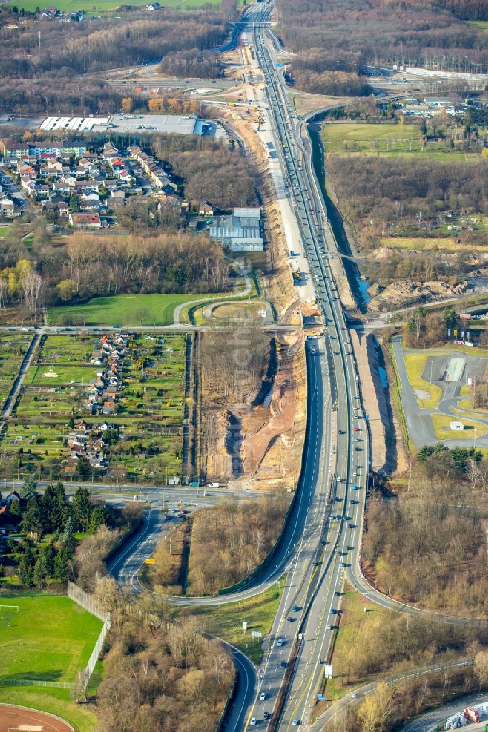 Recklinghausen von oben - Baustelle zum Neubau am Autobahn- Streckenverlauf der BAB A43 im Ortsteil Stuckenbusch in Recklinghausen im Bundesland Nordrhein-Westfalen