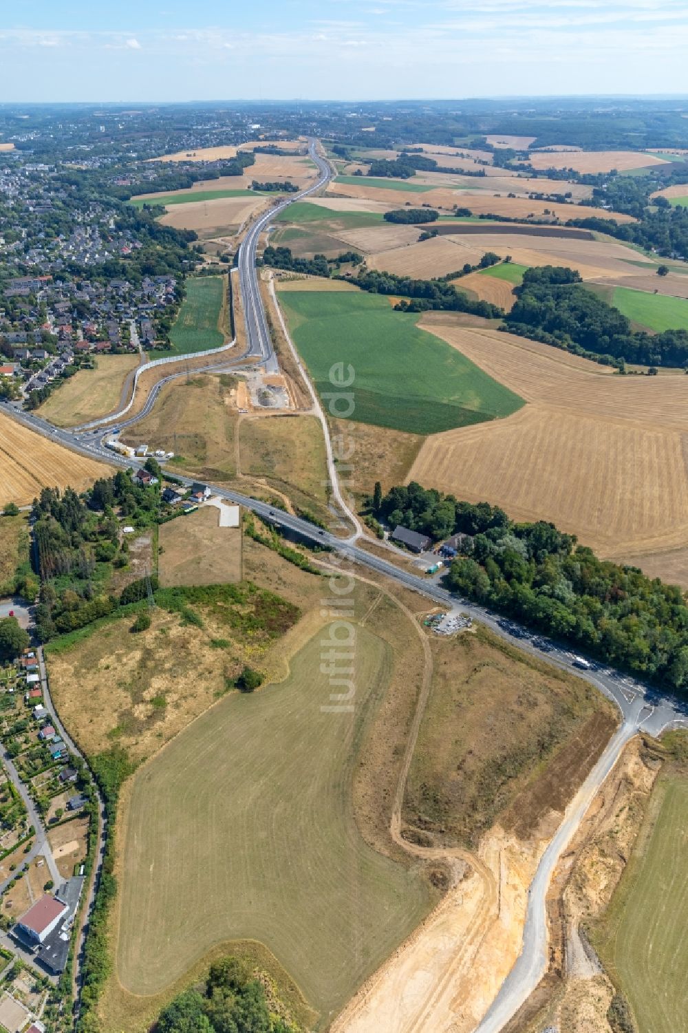 Luftbild Velbert - Baustelle zum Neubau am Autobahn- Streckenverlauf der BAB 44 in Velbert im Bundesland Nordrhein-Westfalen, Deutschland