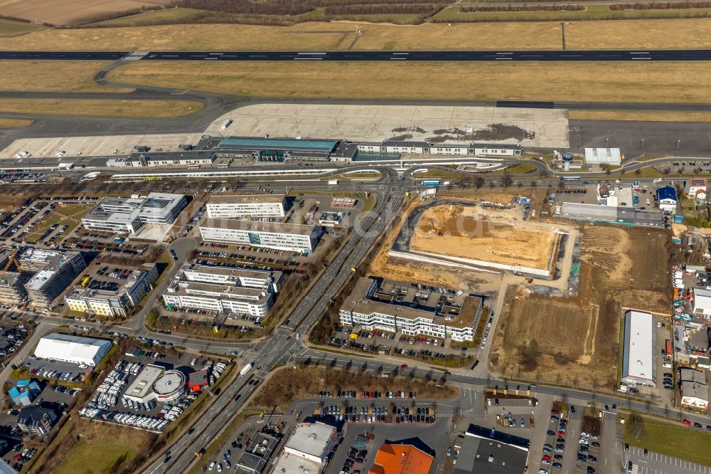 Holzwickede von oben - Baustelle zum Neubau des Autohandels- Gebäude des Autohauses Porsche Zentrum Dortmund der Hülpert GmbH an der Bertha-Krupp-Straße in Holzwickede im Bundesland Nordrhein-Westfalen, Deutschland