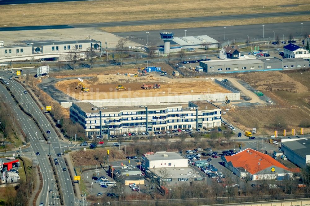 Luftbild Holzwickede - Baustelle zum Neubau des Autohandels- Gebäude des Autohauses Porsche Zentrum Dortmund der Hülpert GmbH an der Bertha-Krupp-Straße in Holzwickede im Bundesland Nordrhein-Westfalen, Deutschland