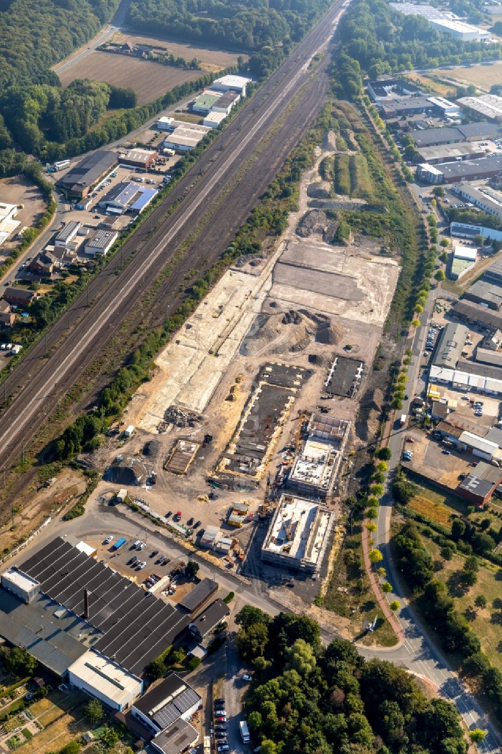 Ahlen von oben - Baustelle zum Neubau eines Baubetriebs- und Wertstoffhofes in Ahlen im Bundesland Nordrhein-Westfalen, Deutschland