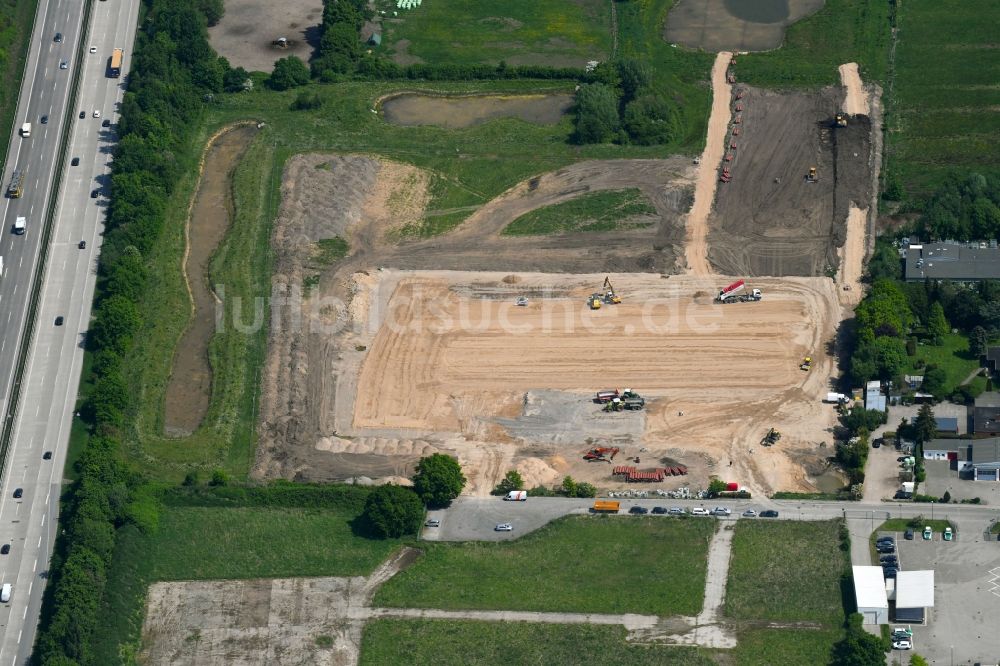 Luftbild Lübeck - Baustelle zum Neubau eines Baustoffhandel und Logistikzentrum in Lübeck im Bundesland Schleswig-Holstein, Deutschland