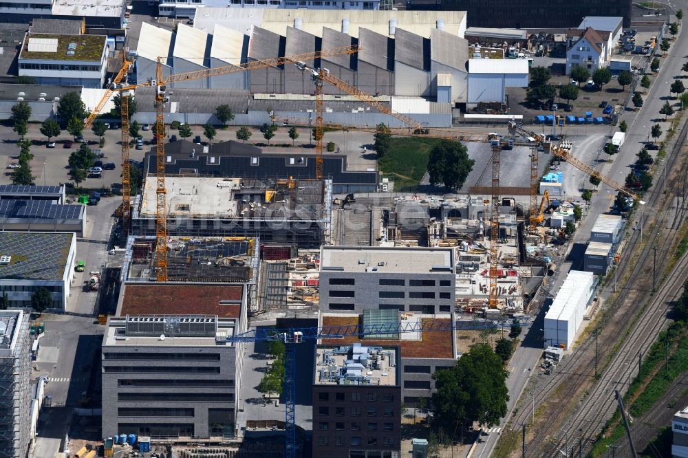 Heilbronn aus der Vogelperspektive: Baustelle zum Neubau des Bildungscampus an der Gaswerkstraße in Heilbronn im Bundesland Baden-Württemberg, Deutschland