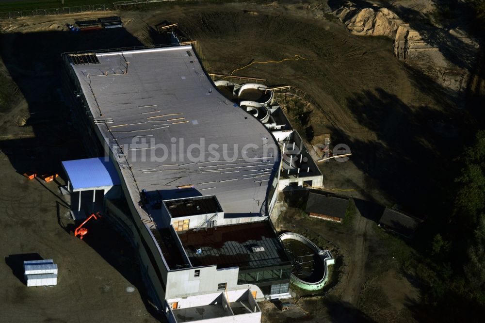 Luftbild Werder Havel - Baustelle zum Neubau der BlütenTherme Werder (Havel) mit Thermalsole- und Saunalandschaft in Werder Havel im Bundesland Brandenburg