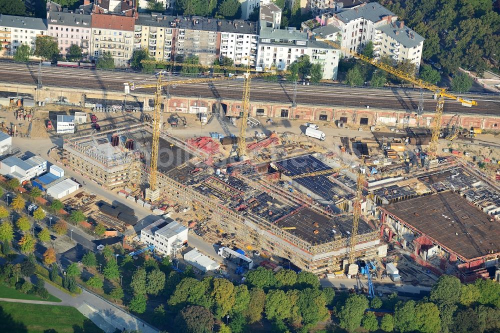 Luftaufnahme Berlin Moabit - Baustelle zum Neubau des BMI Bundesministerium des Innern der Bundes- Hauptstadt Berlin am Regierungsviertel Spreebogen in Moabit