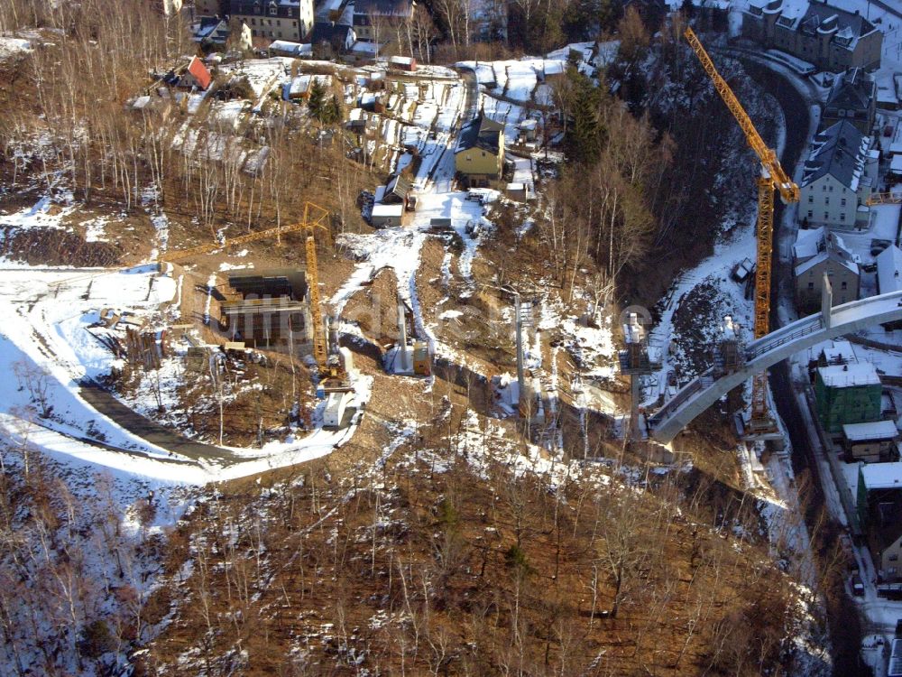 Luftbild Aue - Baustelle zum Neubau des Brückenbauwerkes auf der Chemnitzer Straße in Aue im Bundesland Sachsen, Deutschland