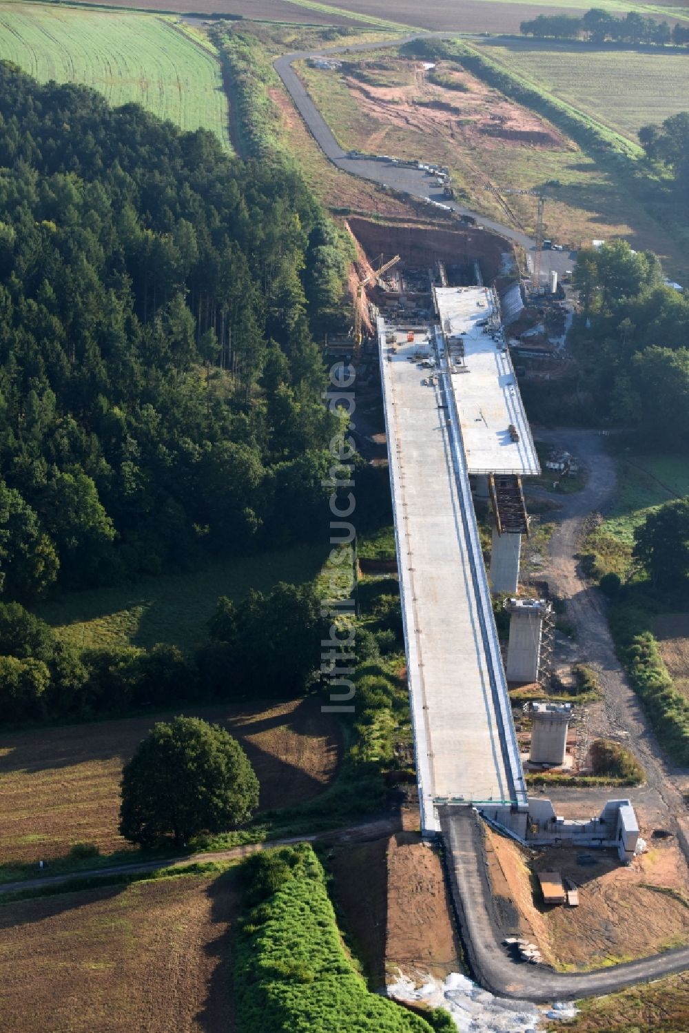 Rommershausen aus der Vogelperspektive: Baustelle zum Neubau der Brückenkonstruktion der BAB A 49 in Rommershausen im Bundesland Hessen, Deutschland