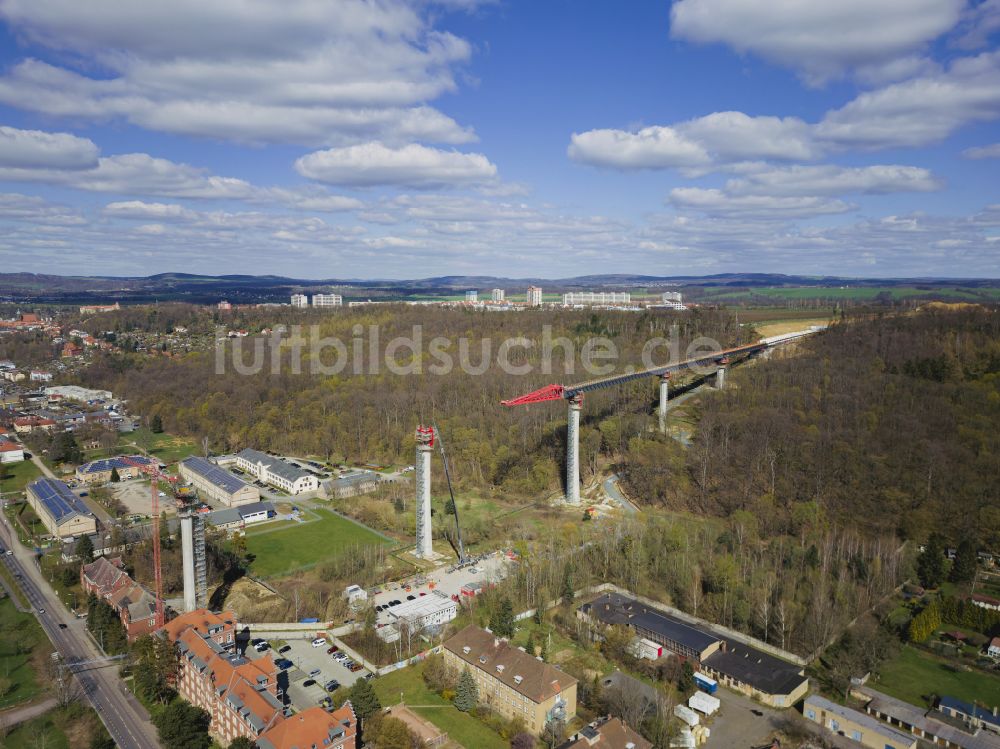 Luftbild Pirna - Baustelle zum Neubau der Brückenkonstruktion Talbrücke Gottleuba in Pirna im Bundesland Sachsen, Deutschland