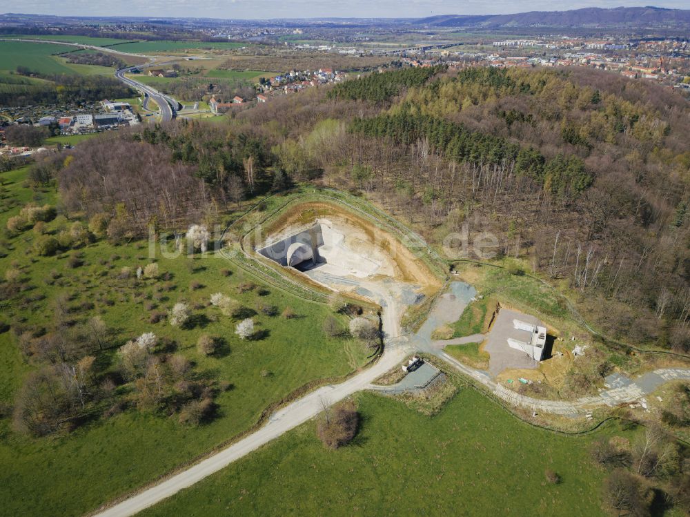 Pirna aus der Vogelperspektive: Baustelle zum Neubau der Brückenkonstruktion Talbrücke Gottleuba in Pirna im Bundesland Sachsen, Deutschland