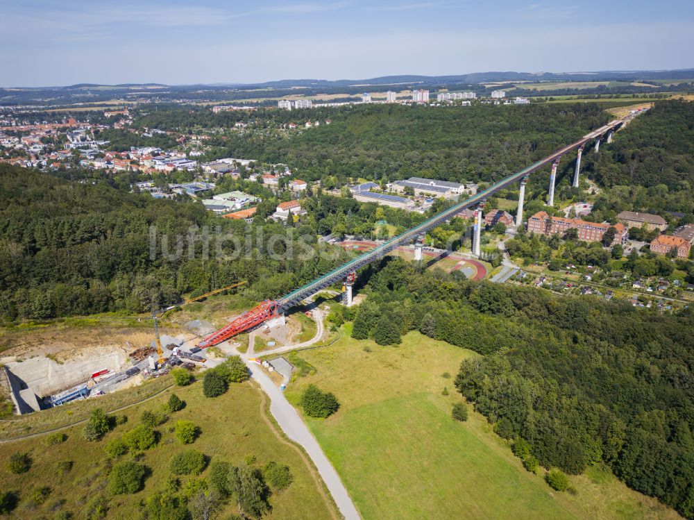 Luftaufnahme Pirna - Baustelle zum Neubau der Brückenkonstruktion Talbrücke Gottleuba in Pirna im Bundesland Sachsen, Deutschland