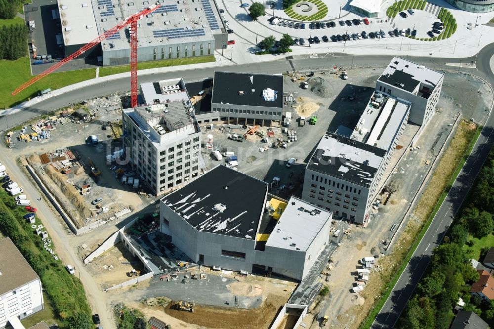 Wetzlar aus der Vogelperspektive: Baustelle zum Neubau eines Büro- und Geschäftshaus-Ensemble Leitz-Park 3. Am Leitz-Park - Auf der Plank in Wetzlar im Bundesland Hessen, Deutschland