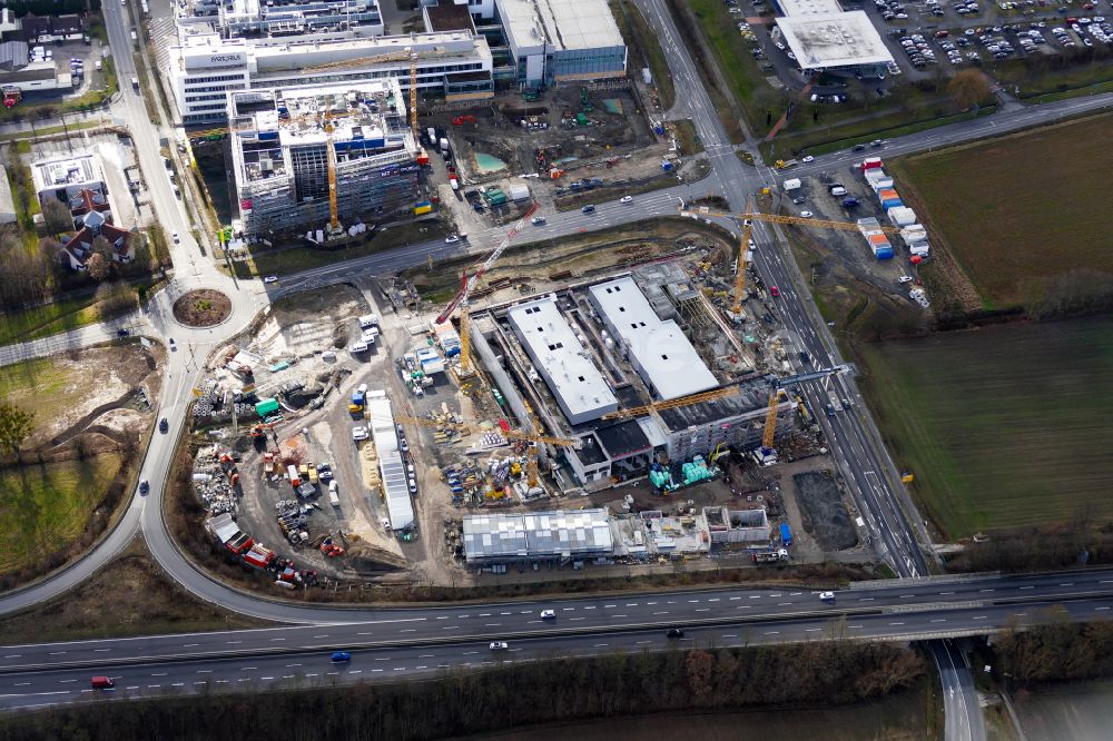 Luftbild Göttingen - Baustelle zum Neubau eines Büro- und Geschäftshaus- Ensemble Saratorius - Quartier in Göttingen im Bundesland Niedersachsen, Deutschland