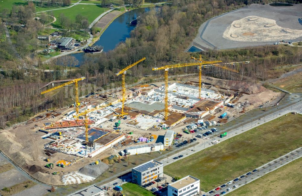 Dortmund von oben - Baustelle zum Neubau eines Büro- und Geschäftshauses der Amprion GmbH im Technologiepark Phoenix-West im Ortsteil Hörde in Dortmund im Bundesland Nordrhein-Westfalen