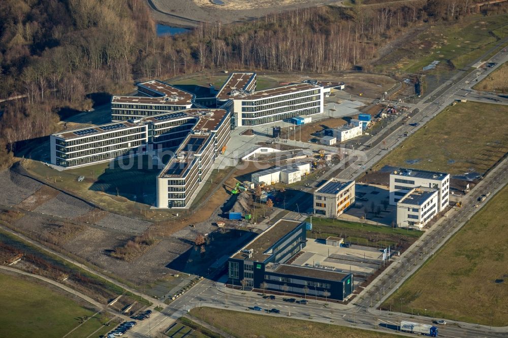 Dortmund von oben - Baustelle zum Neubau eines Büro- und Geschäftshauses der Amprion GmbH im Technologiepark Phoenix-West im Ortsteil Hörde in Dortmund im Bundesland Nordrhein-Westfalen