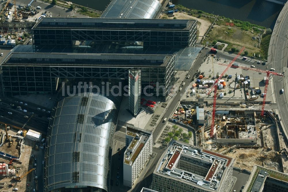 Luftbild Berlin - Baustelle zum Neubau eines Büro- und Geschäftshauses cube berlin in Berlin, Deutschland