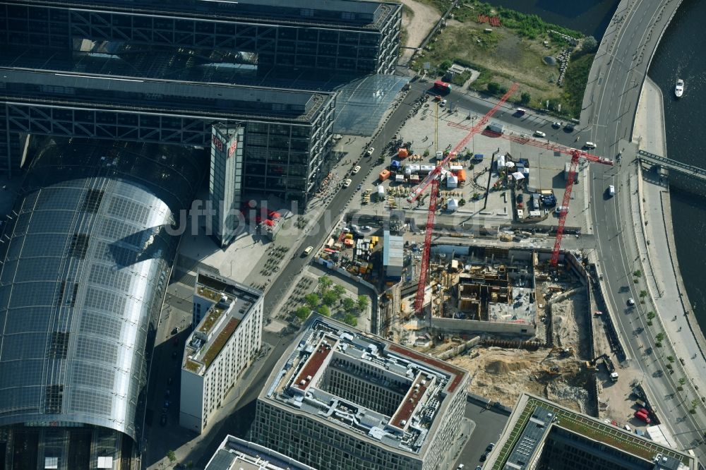 Luftaufnahme Berlin - Baustelle zum Neubau eines Büro- und Geschäftshauses cube berlin in Berlin, Deutschland