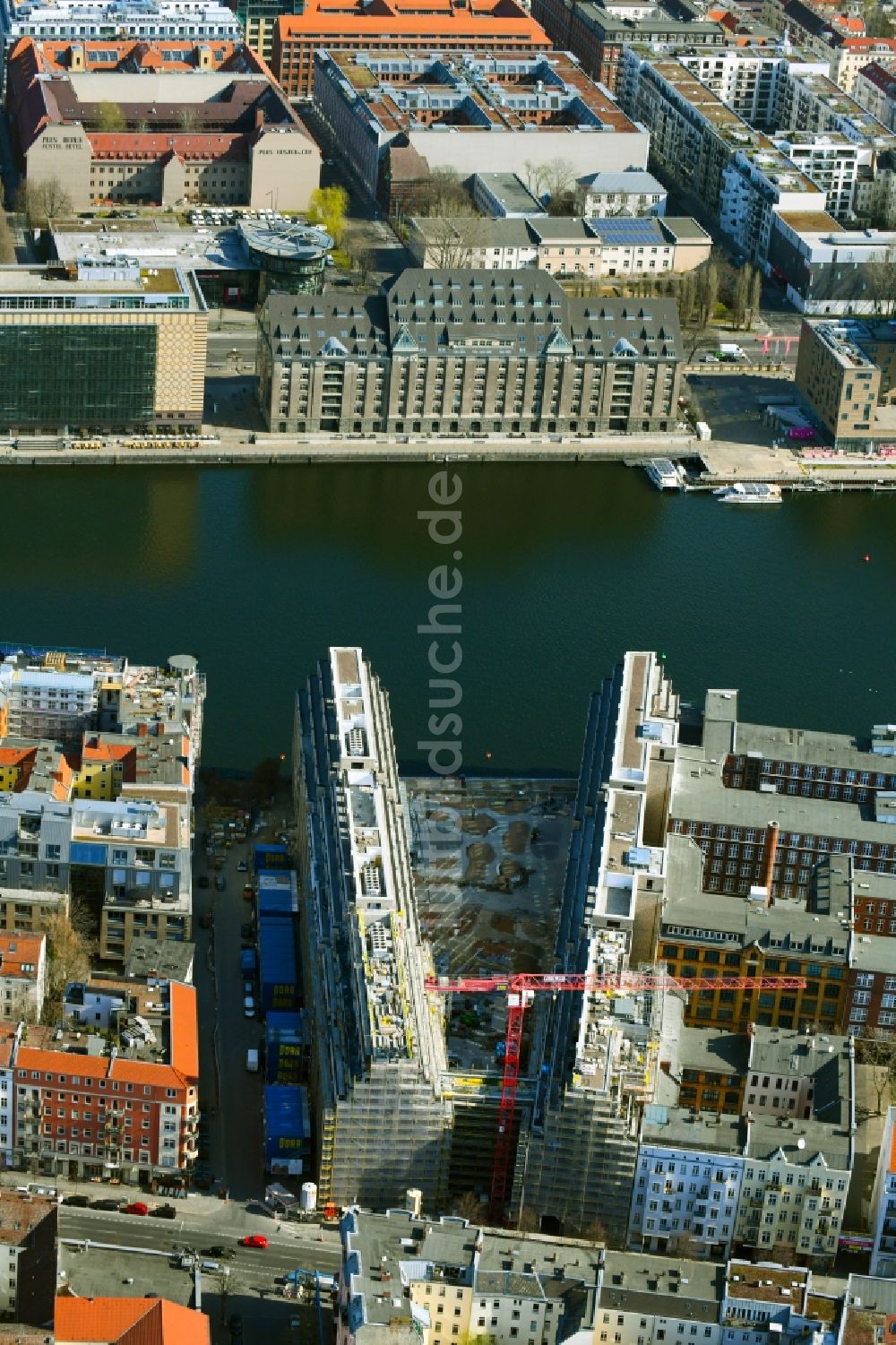 Berlin aus der Vogelperspektive: Baustelle zum Neubau eines Büro- und Geschäftshauses CUVRY CAMPUS im Ortsteil Kreuzberg in Berlin, Deutschland