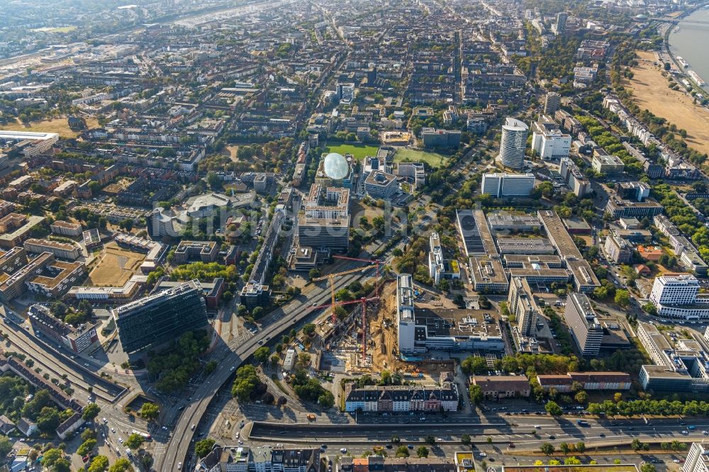 Luftbild Düsseldorf - Baustelle zum Neubau eines Büro- und Geschäftshauses Eclipse in Düsseldorf im Bundesland Nordrhein-Westfalen, Deutschland