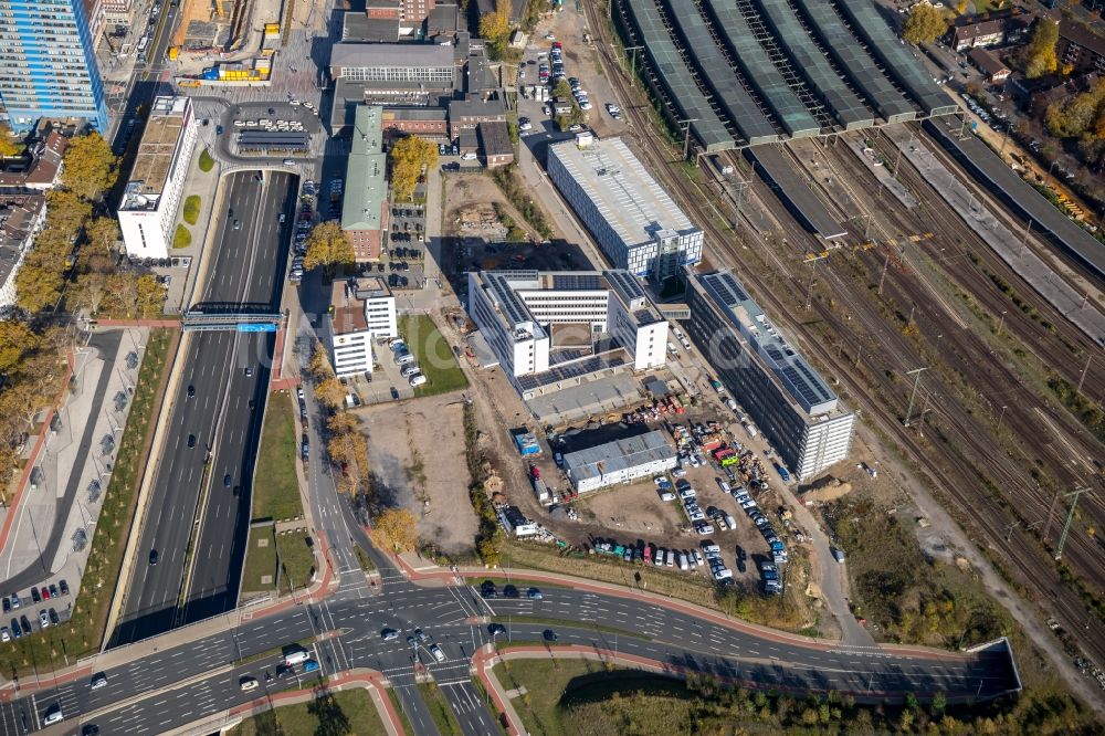 Duisburg aus der Vogelperspektive: Baustelle zum Neubau eines Büro- und Geschäftshauses Koloniestraße - Wuhanstraße in Duisburg im Bundesland Nordrhein-Westfalen - NRW, Deutschland